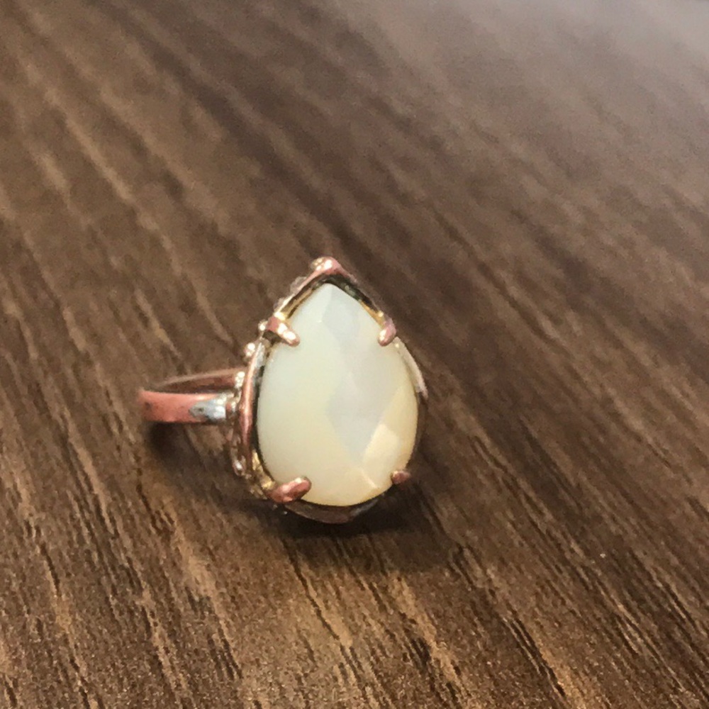 Pearl Teardrop Kendra Scott Ring